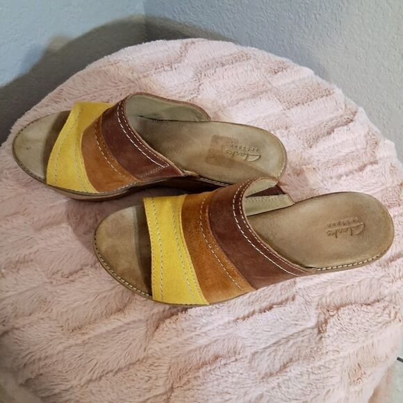 Clarks Brown and Yellow Wedge Sandals with Cork Platform Size 8.5M - Picture 6 of 9